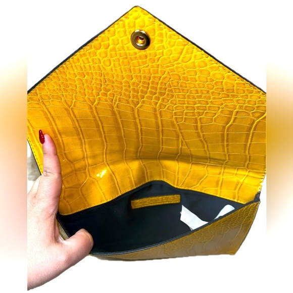 Zara Trafaluc Yellow Crocodile Embossed Texture Envelope Clutch/Wristlet Bag - Picture 2 of 6